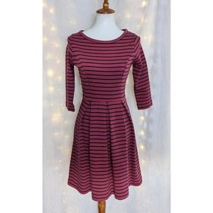 Boden 4 Maroon Striped Dress Heavyweight Cotton Flare Pleats 3/4 Sleeves Stretch
